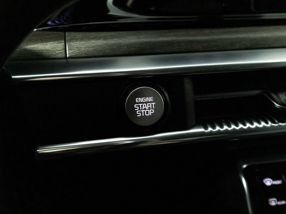 Купить Kia K5 с пробегом. Фото: #26