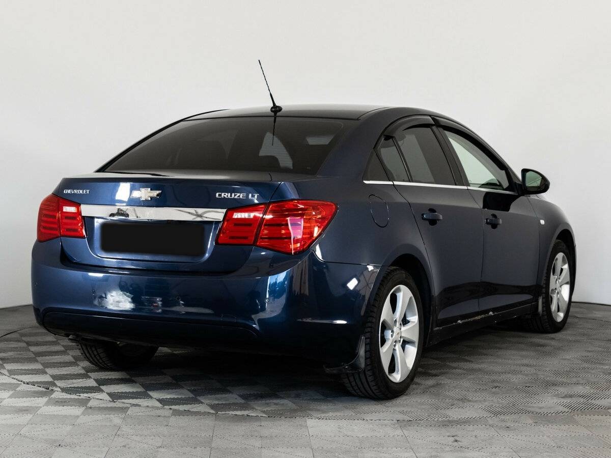 Купить Chevrolet Cruze с пробегом. Фото: #3
