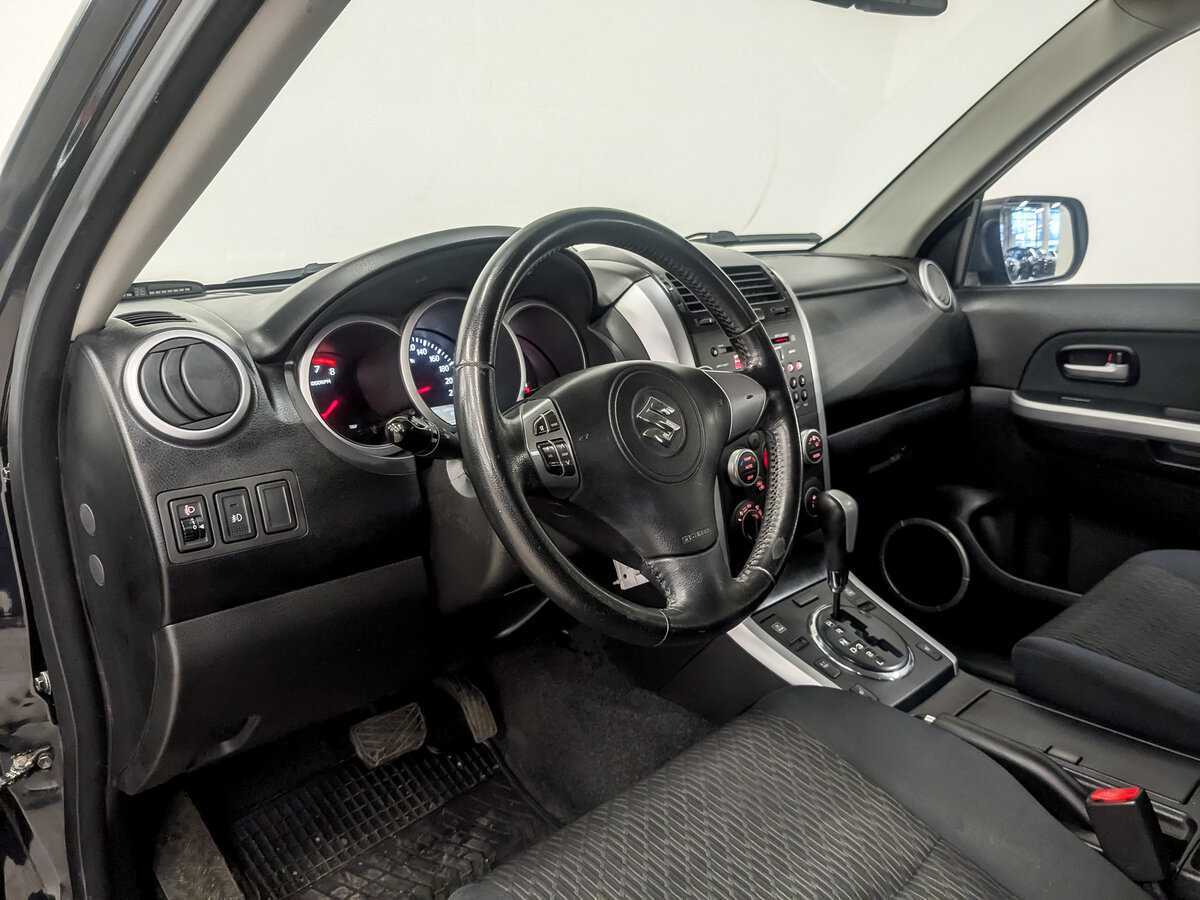 Купить Suzuki Grand Vitara с пробегом. Фото: #15