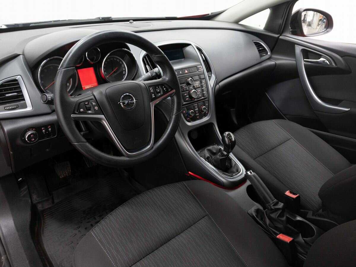 Купить Opel Astra с пробегом. Фото: #8