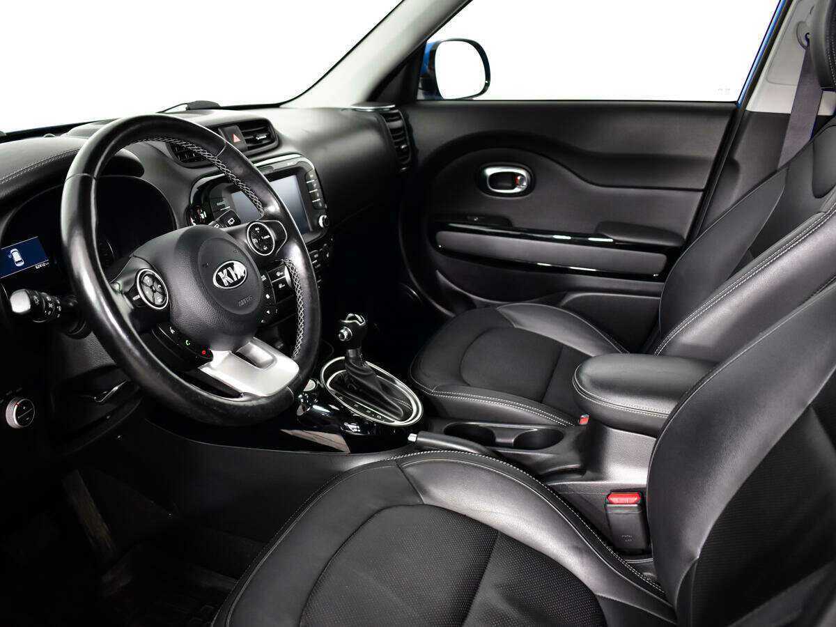 Купить Kia Soul с пробегом. Фото: #9