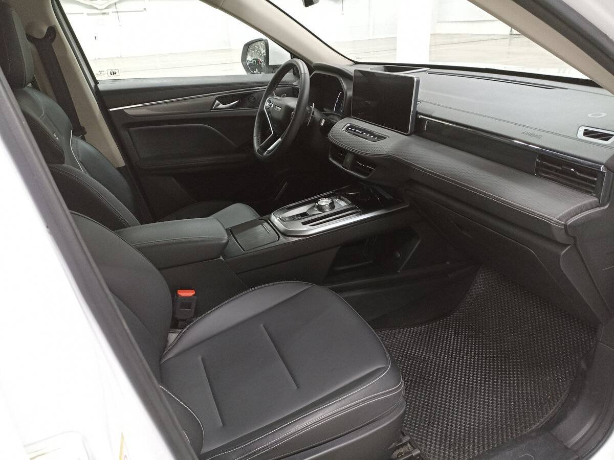 Купить Haval Jolion с пробегом. Фото: #10