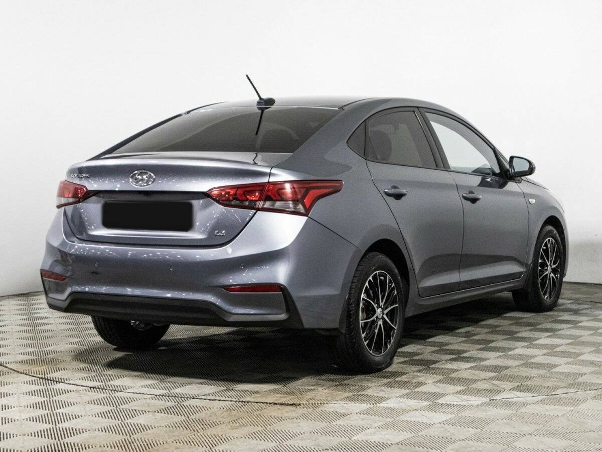 Купить Hyundai Solaris с пробегом. Фото: #4