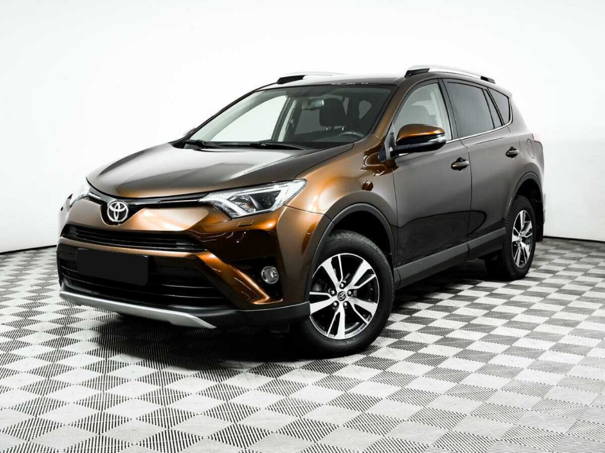 Купить Toyota RAV4 с пробегом. Посмотреть фото