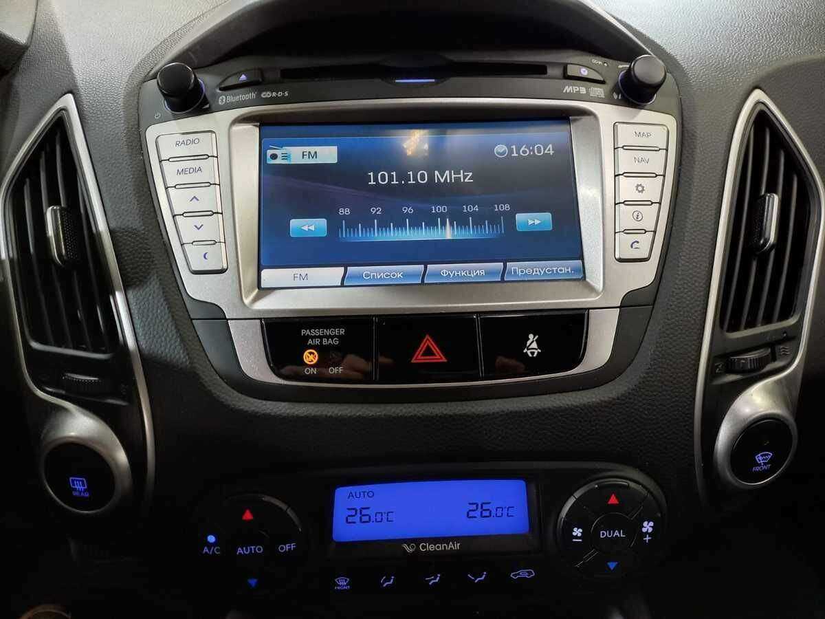 Купить Hyundai ix35 с пробегом. Фото: #11