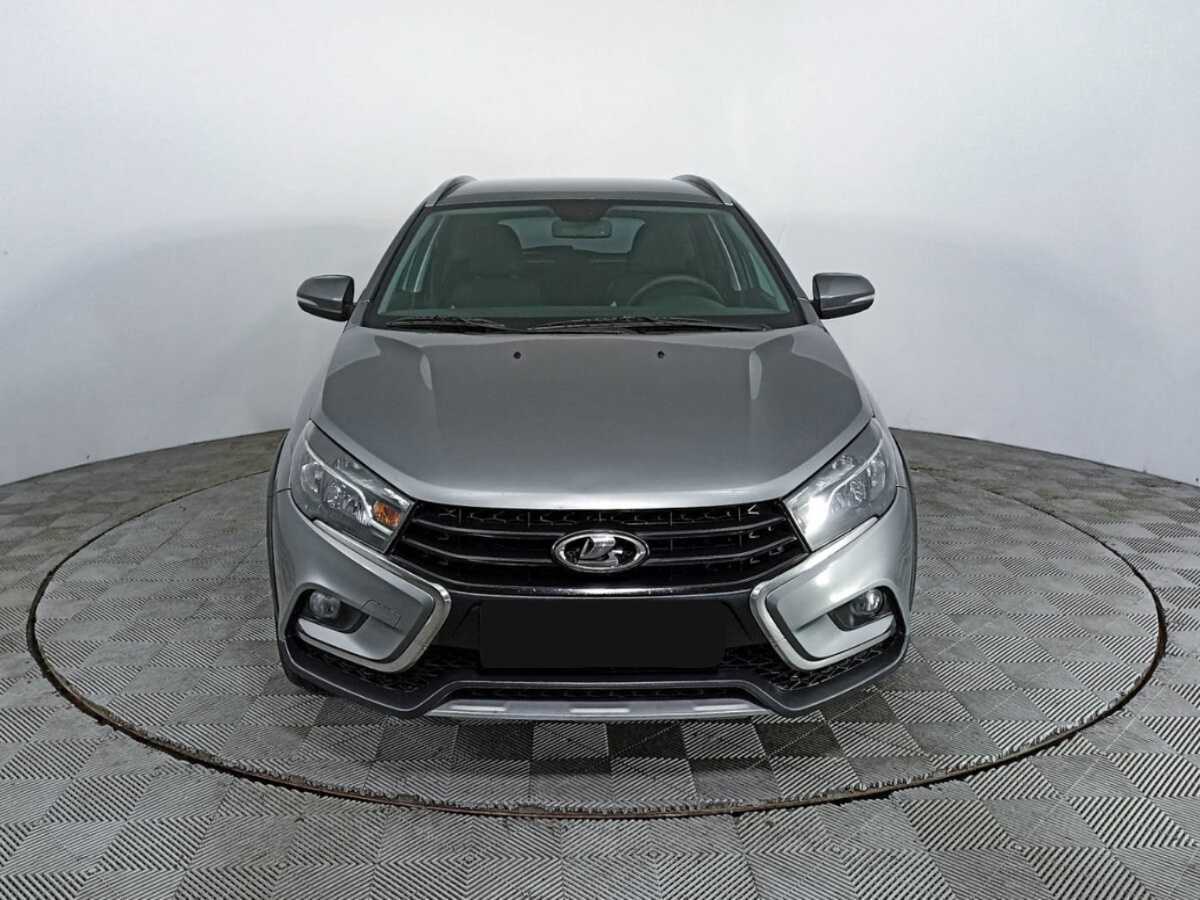 Купить Lada (ВАЗ) Vesta с пробегом. Фото: #1