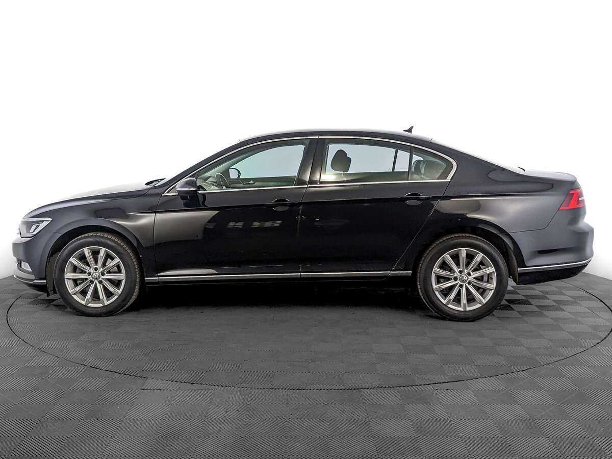 Купить Volkswagen Passat с пробегом. Фото: #7