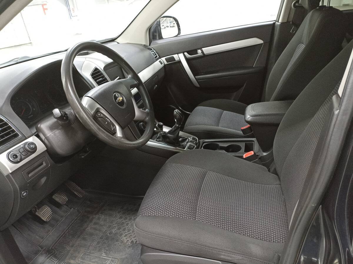 Купить Chevrolet Captiva с пробегом. Фото: #15