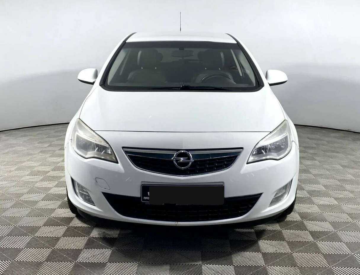 Купить Opel Astra с пробегом. Фото: #1