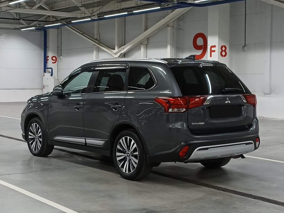 Купить Mitsubishi Outlander с пробегом. Фото: #6
