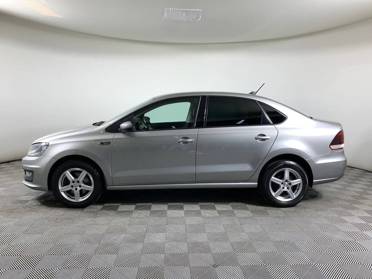 Купить Volkswagen Polo с пробегом. Фото: #7