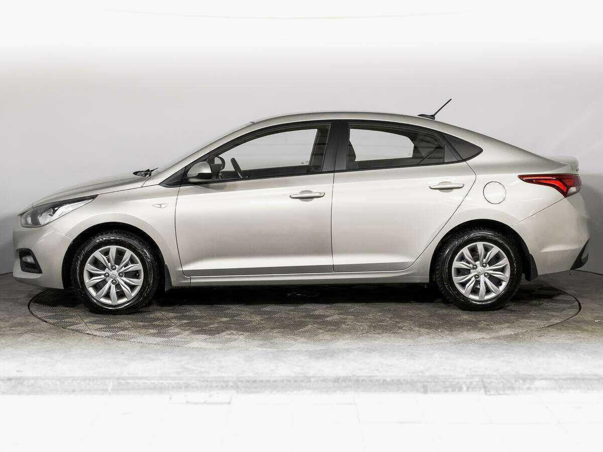 Купить Hyundai Solaris с пробегом. Фото: #7