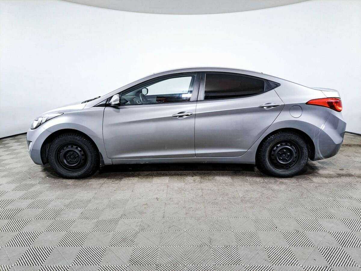 Купить Hyundai Elantra с пробегом. Фото: #7