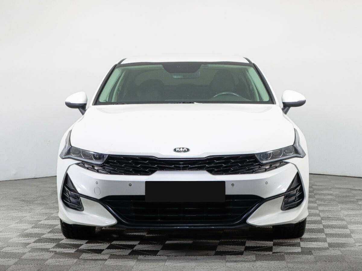 Купить Kia K5 с пробегом. Фото: #1
