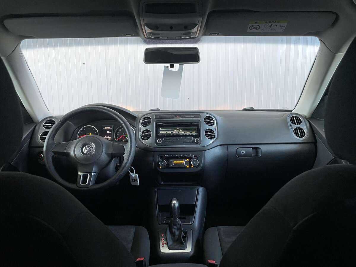 Купить Volkswagen Tiguan с пробегом. Фото: #8