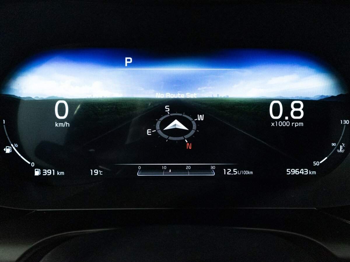 Купить Kia K5 с пробегом. Фото: #11