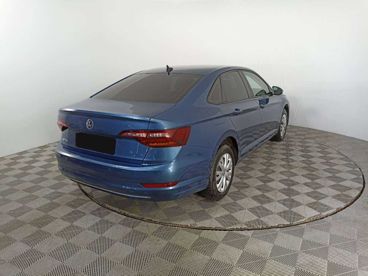 Купить Volkswagen Jetta с пробегом. Фото: #4