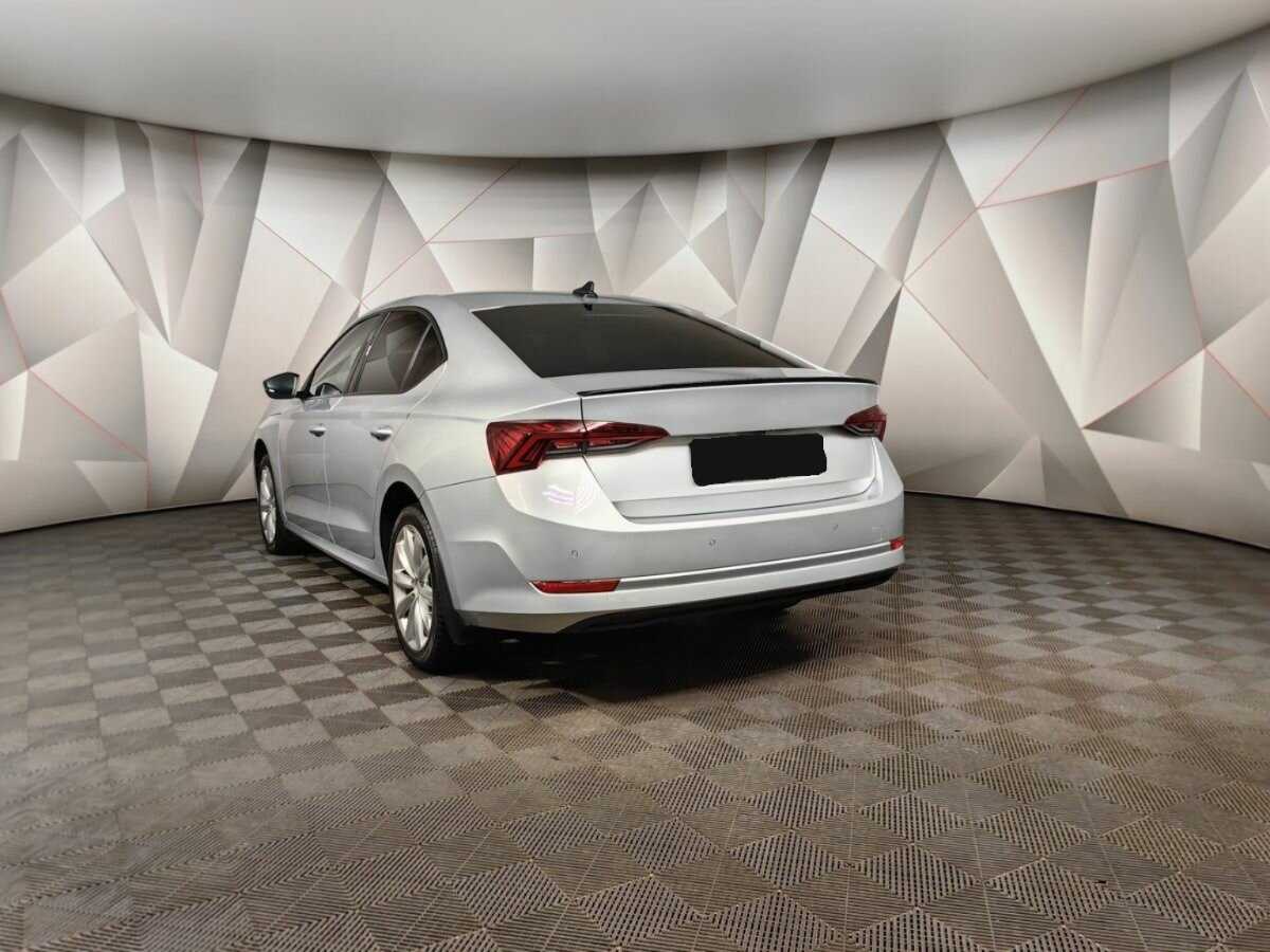 Купить Skoda Octavia с пробегом. Фото: #3