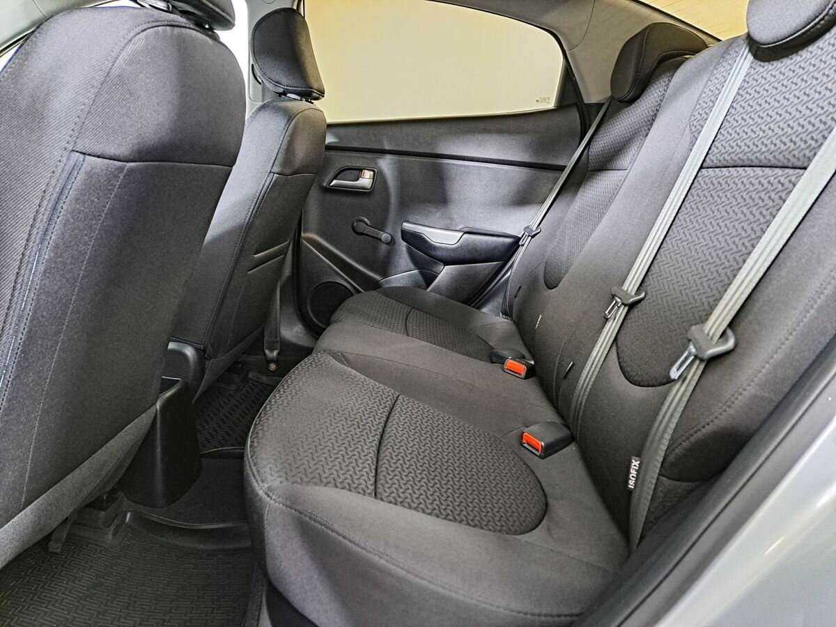 Купить Kia Rio с пробегом. Фото: #7