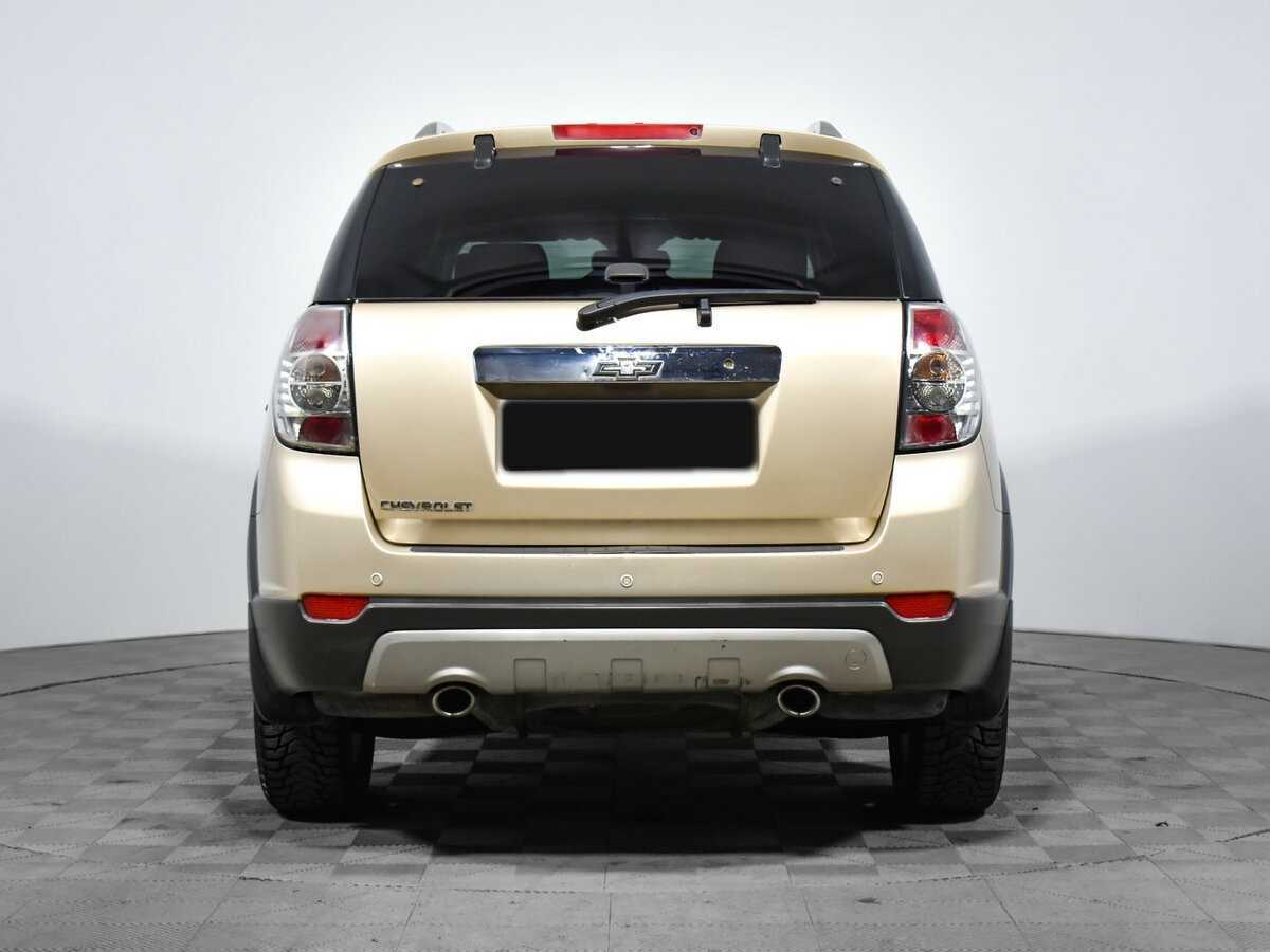 Купить Chevrolet Captiva с пробегом. Фото: #4