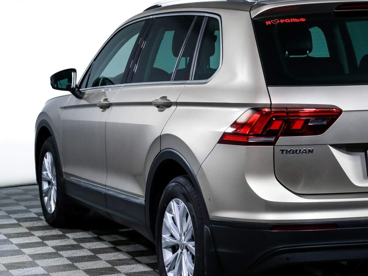 Купить Volkswagen Tiguan с пробегом. Фото: #12