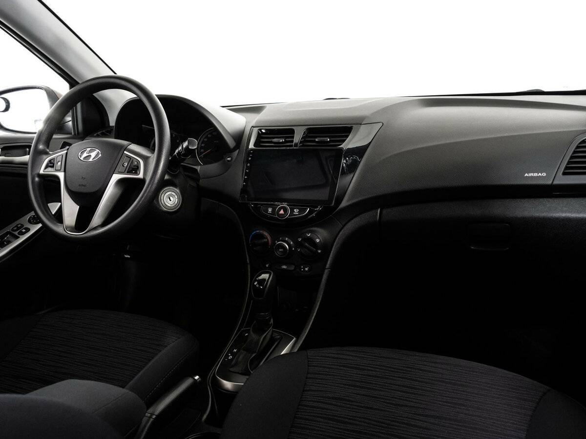 Купить Hyundai Solaris с пробегом. Фото: #6