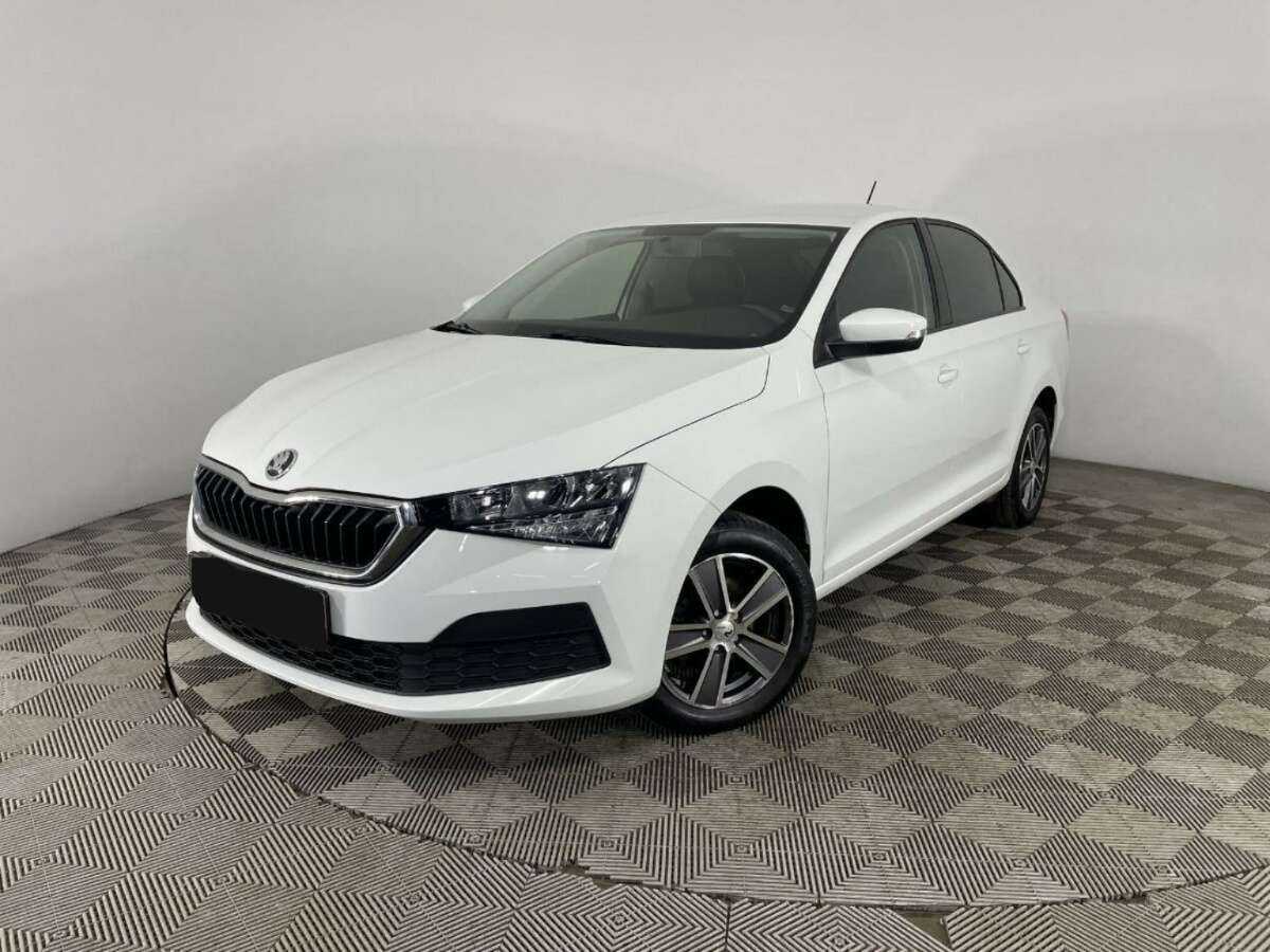 Купить Skoda Rapid с пробегом. Посмотреть фото