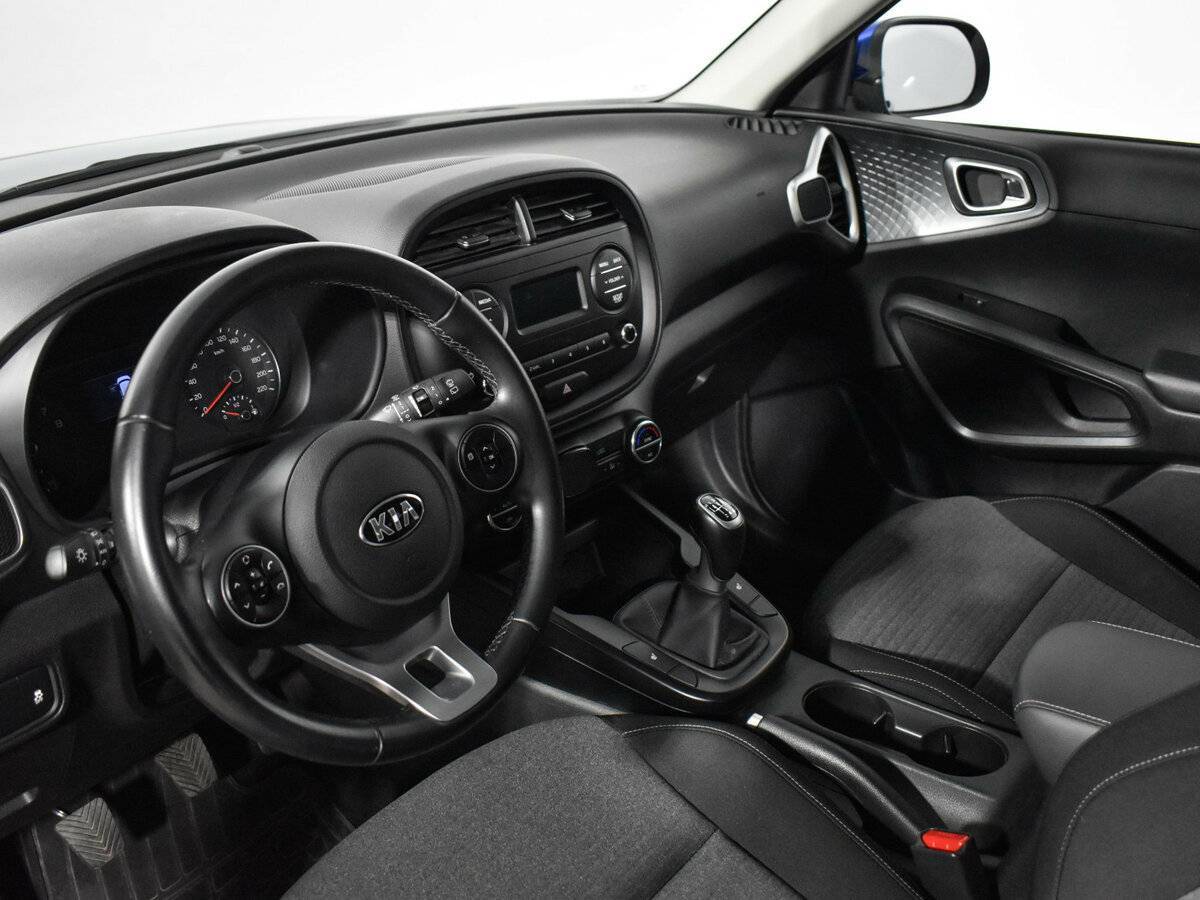 Купить Kia Soul с пробегом. Фото: #8