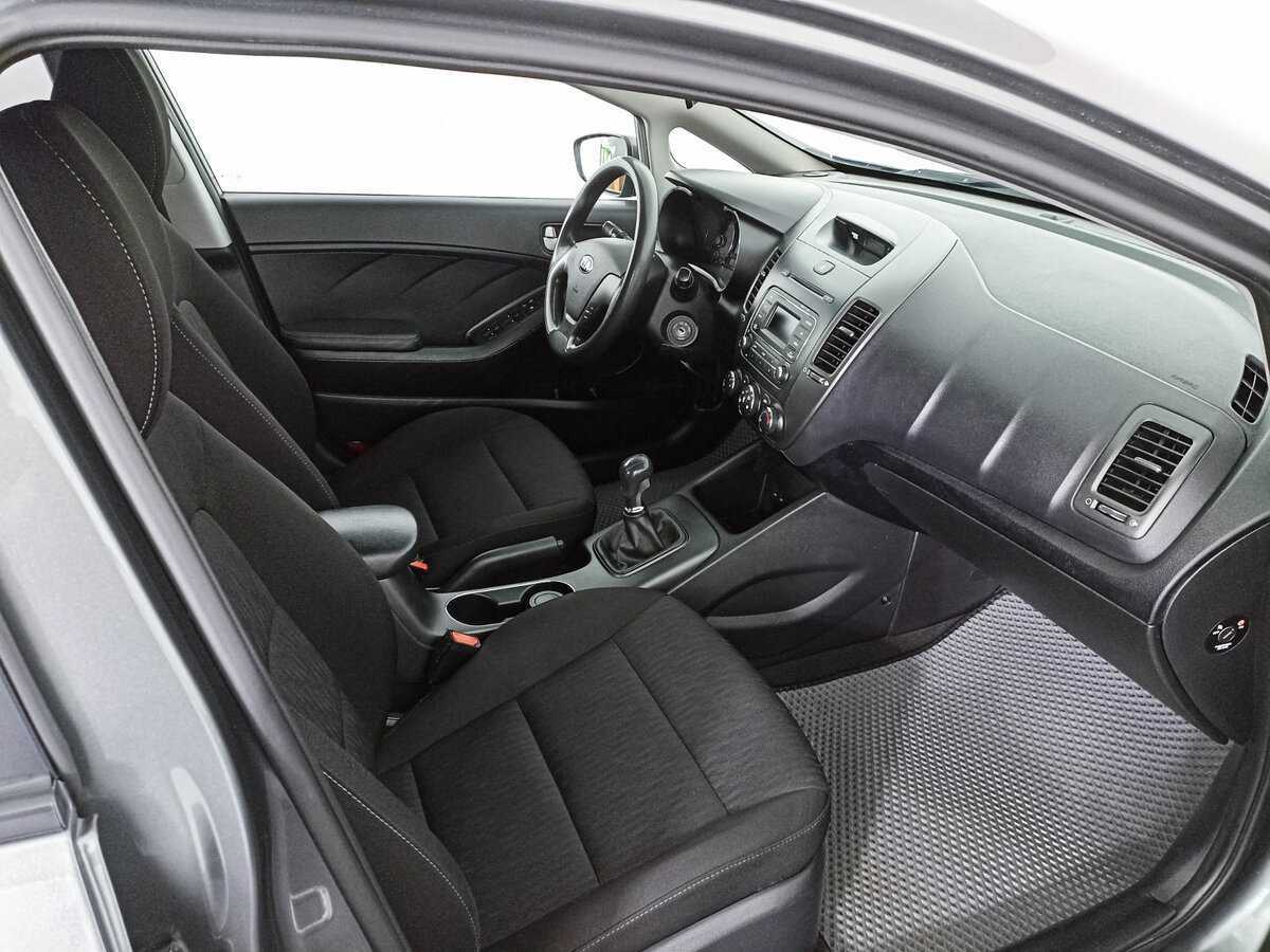 Купить Kia Cerato с пробегом. Фото: #8