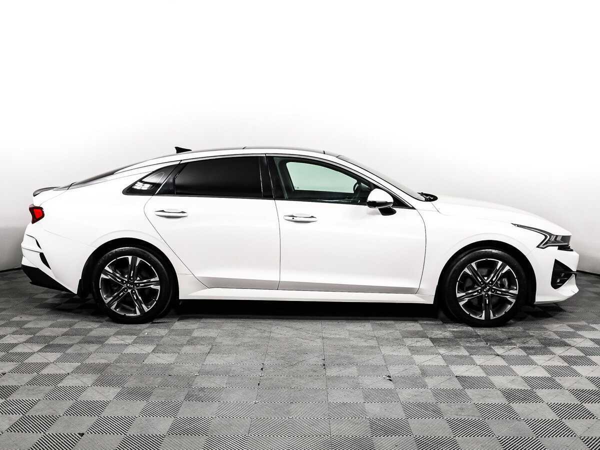 Купить Kia K5 с пробегом. Фото: #3