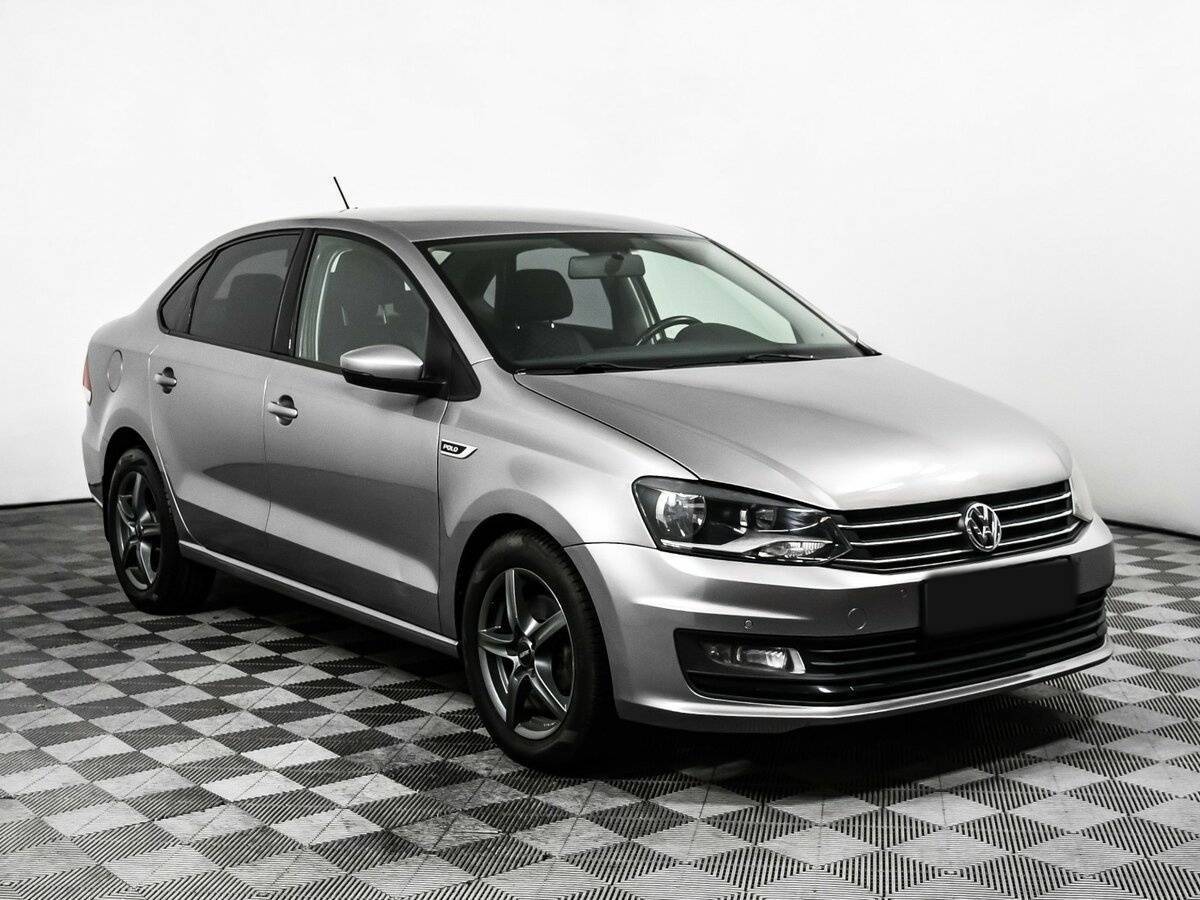 Купить Volkswagen Polo с пробегом. Фото: #2