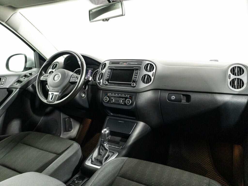 Купить Volkswagen Tiguan с пробегом. Фото: #8