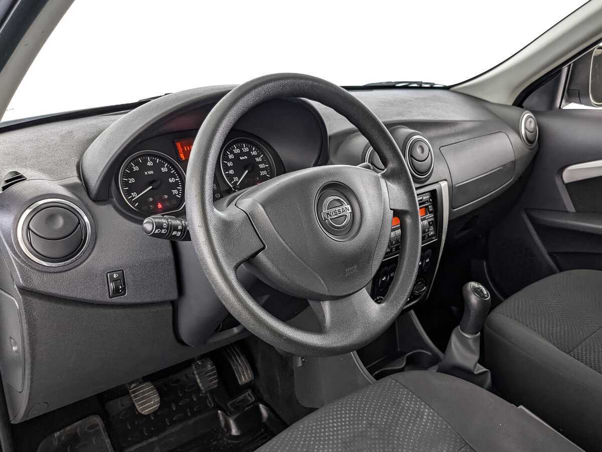 Купить Nissan Almera с пробегом. Фото: #10