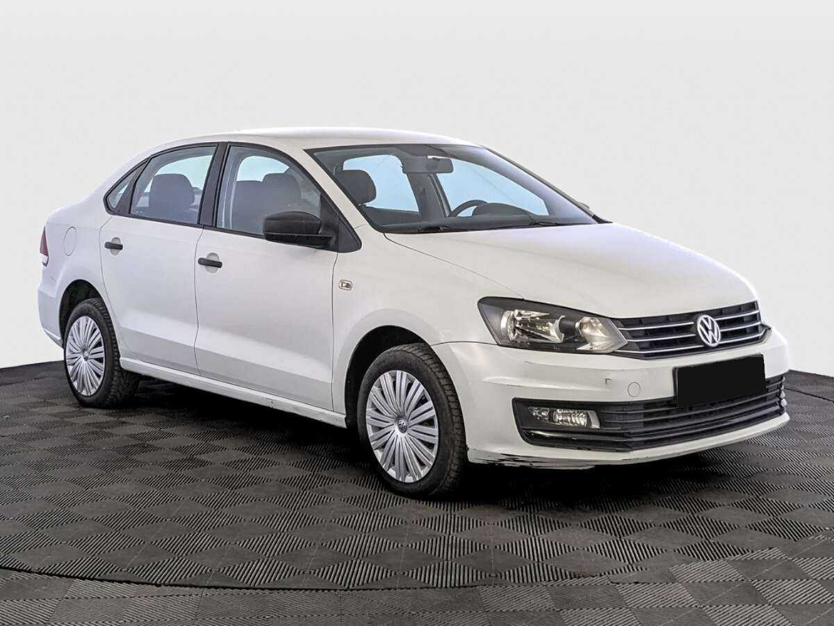 Купить Volkswagen Polo с пробегом. Фото: #2
