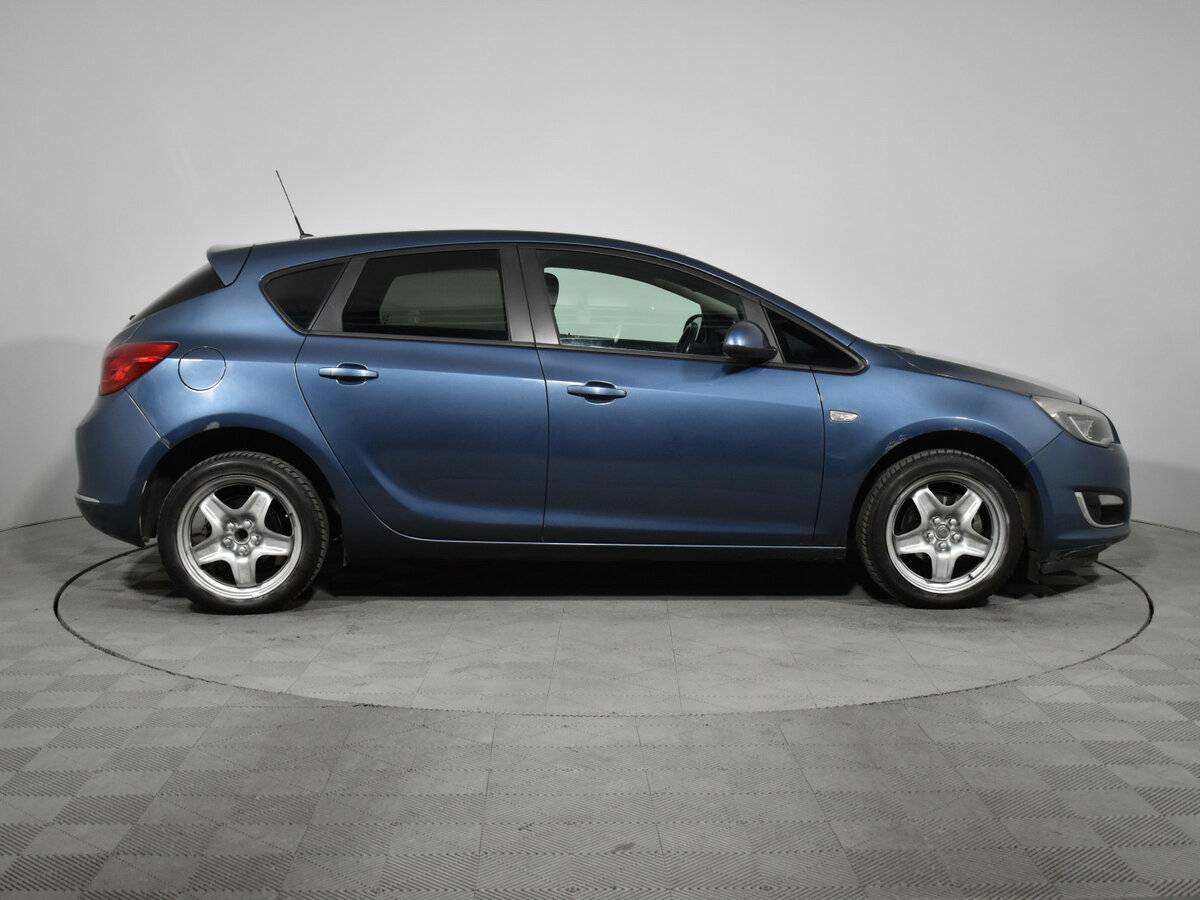 Купить Opel Astra с пробегом. Фото: #3