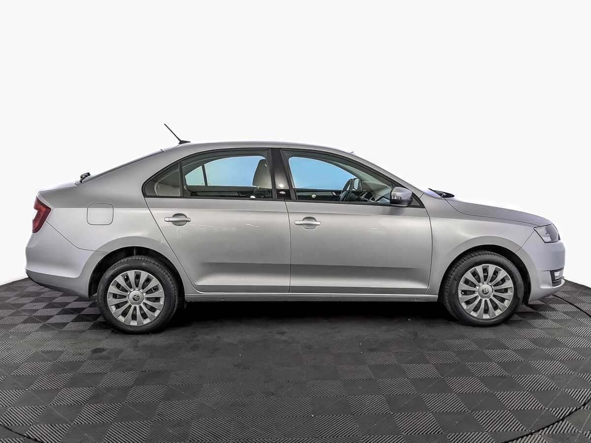 Купить Skoda Rapid с пробегом. Фото: #3