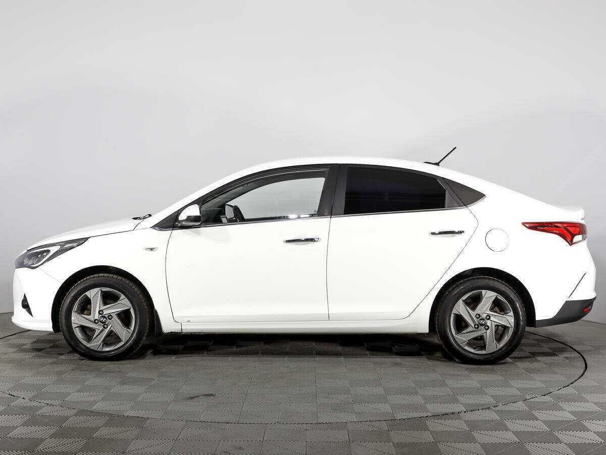 Купить Hyundai Solaris с пробегом. Фото: #7