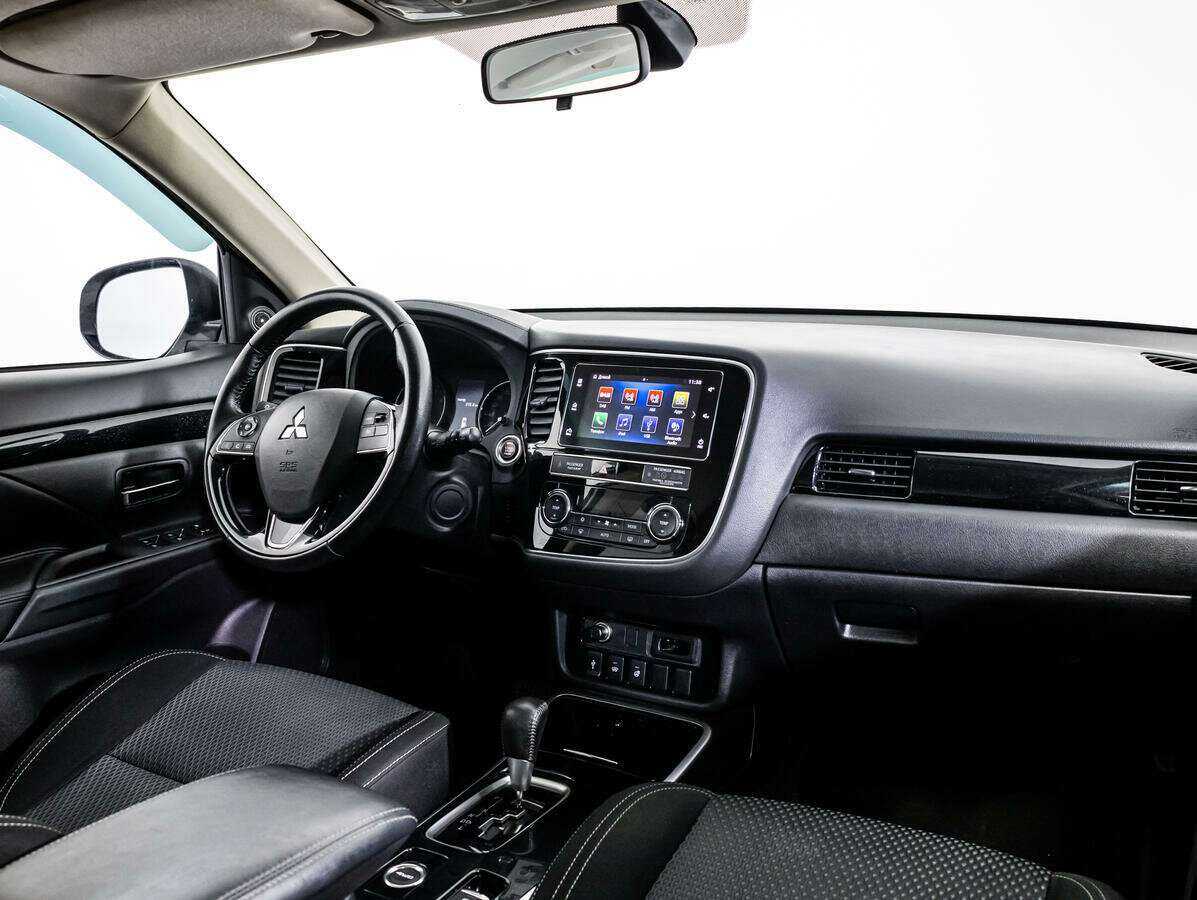 Купить Mitsubishi Outlander с пробегом. Фото: #6
