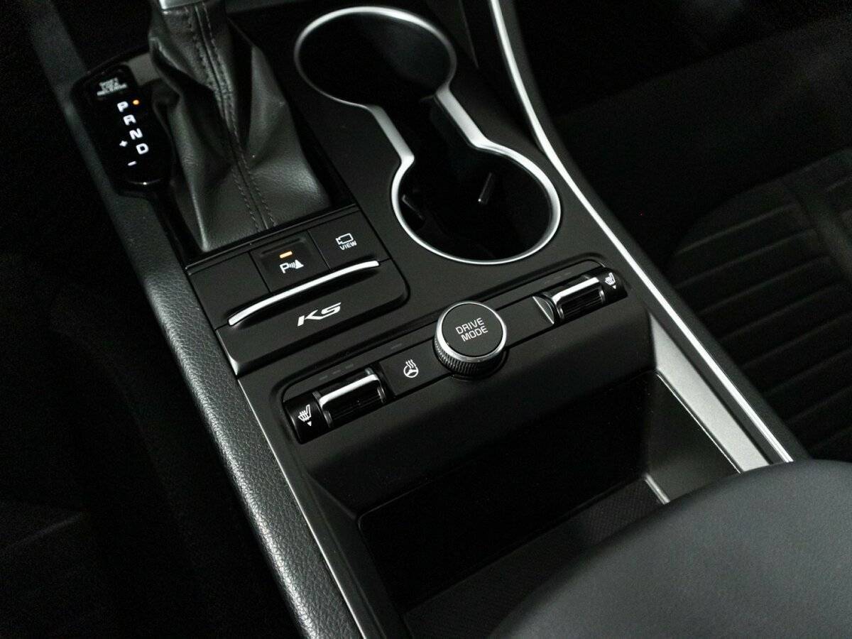 Купить Kia K5 с пробегом. Фото: #19