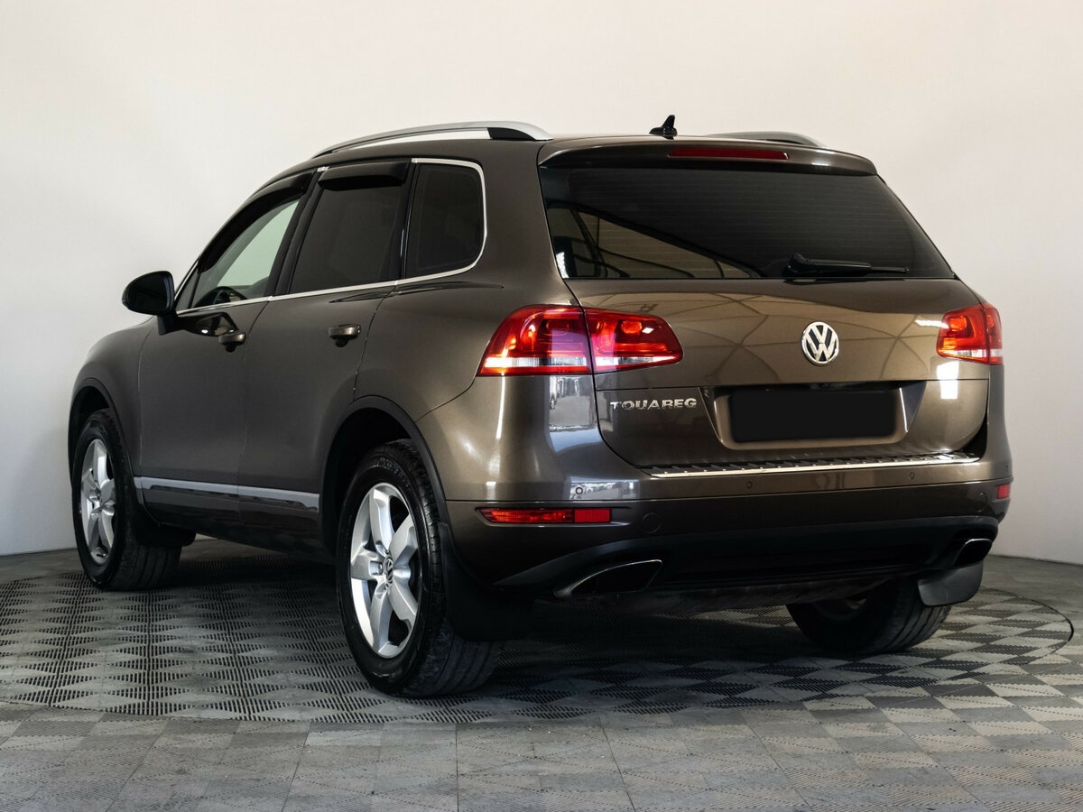 Купить Volkswagen Touareg с пробегом. Фото: #5