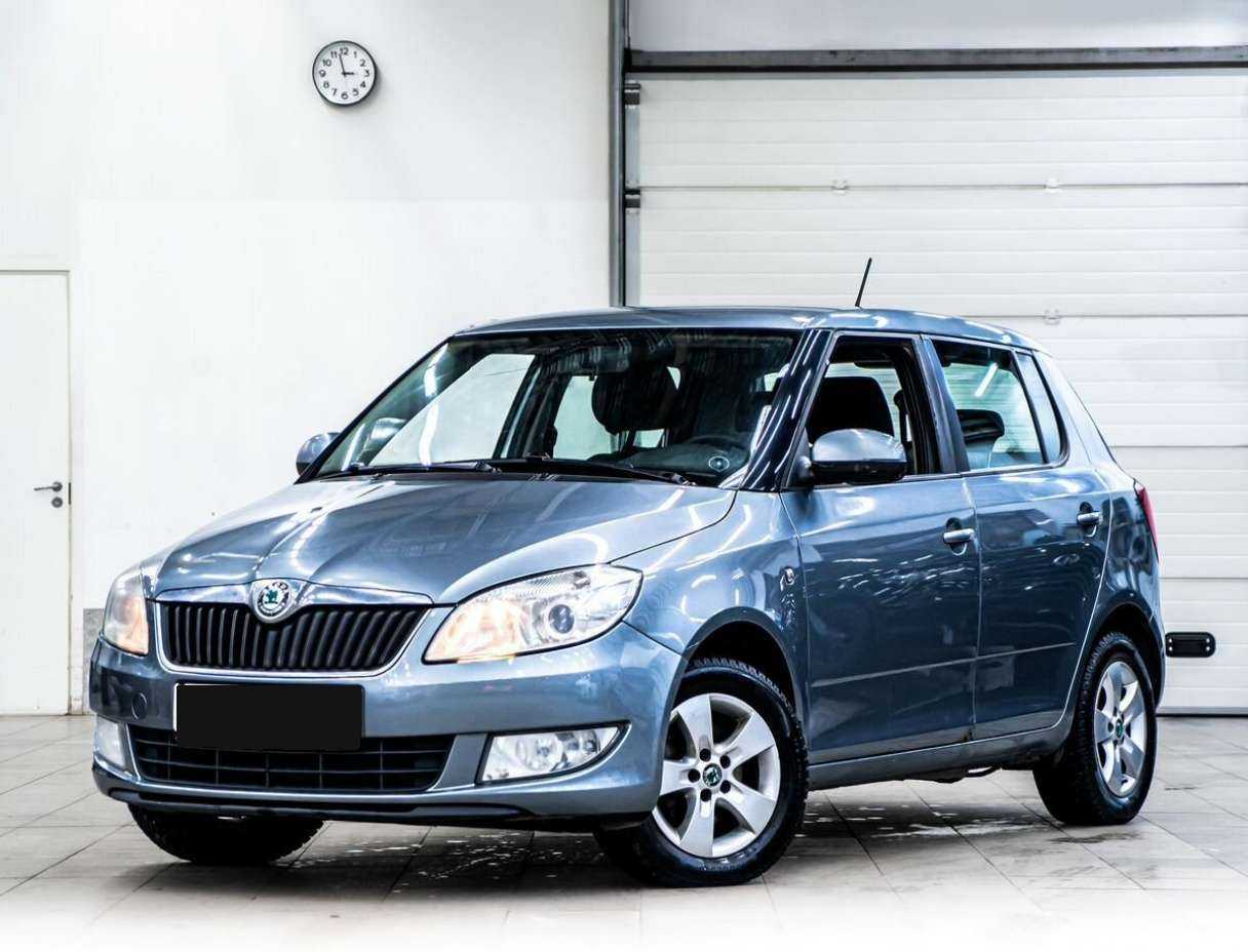 Купить Skoda Fabia с пробегом. Фото: #0