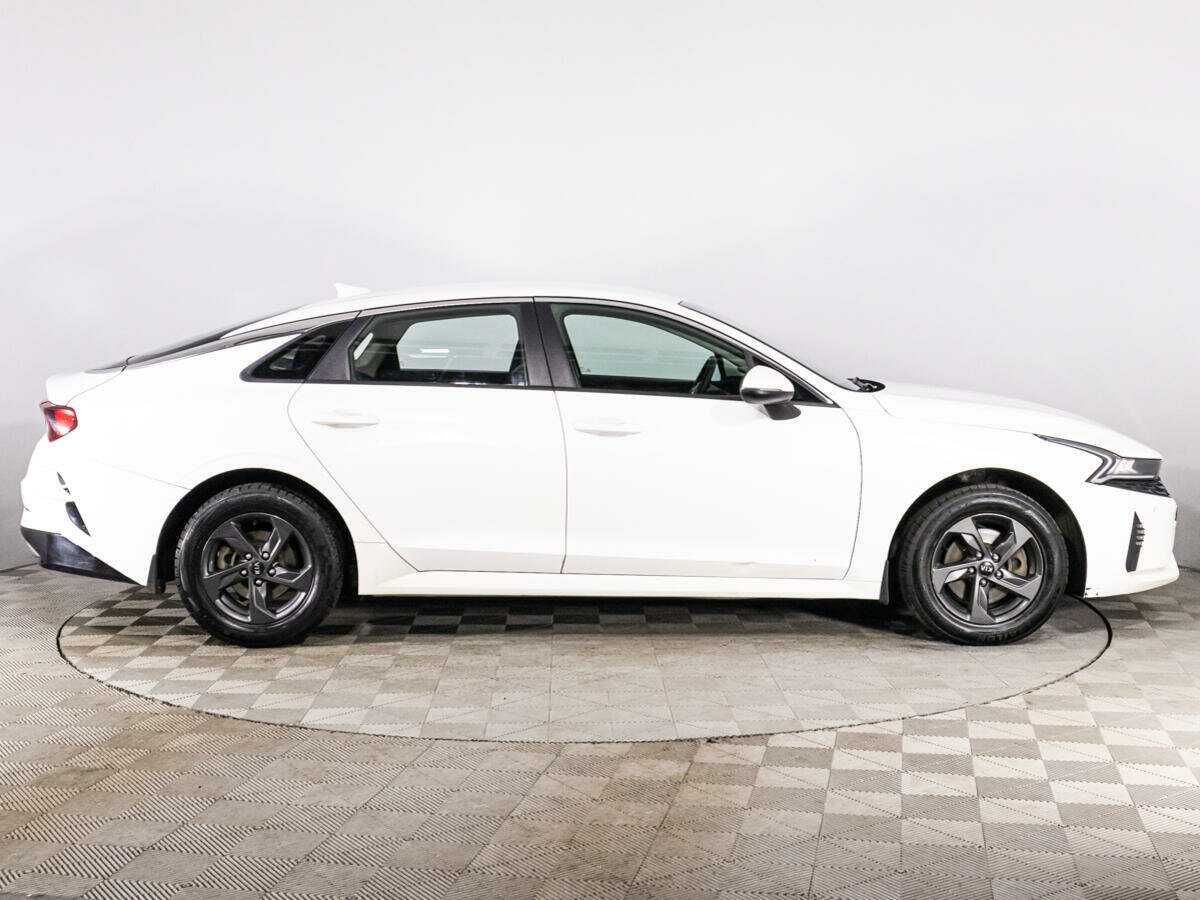 Купить Kia K5 с пробегом. Фото: #3