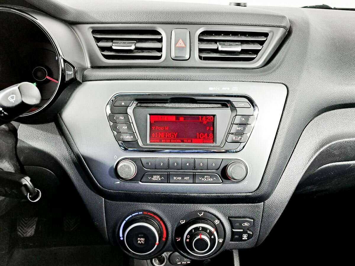 Купить Kia Rio с пробегом. Фото: #11