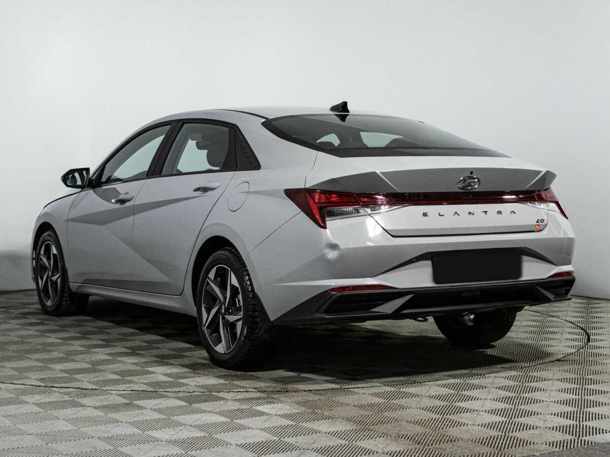 Купить Hyundai Elantra с пробегом. Фото: #6