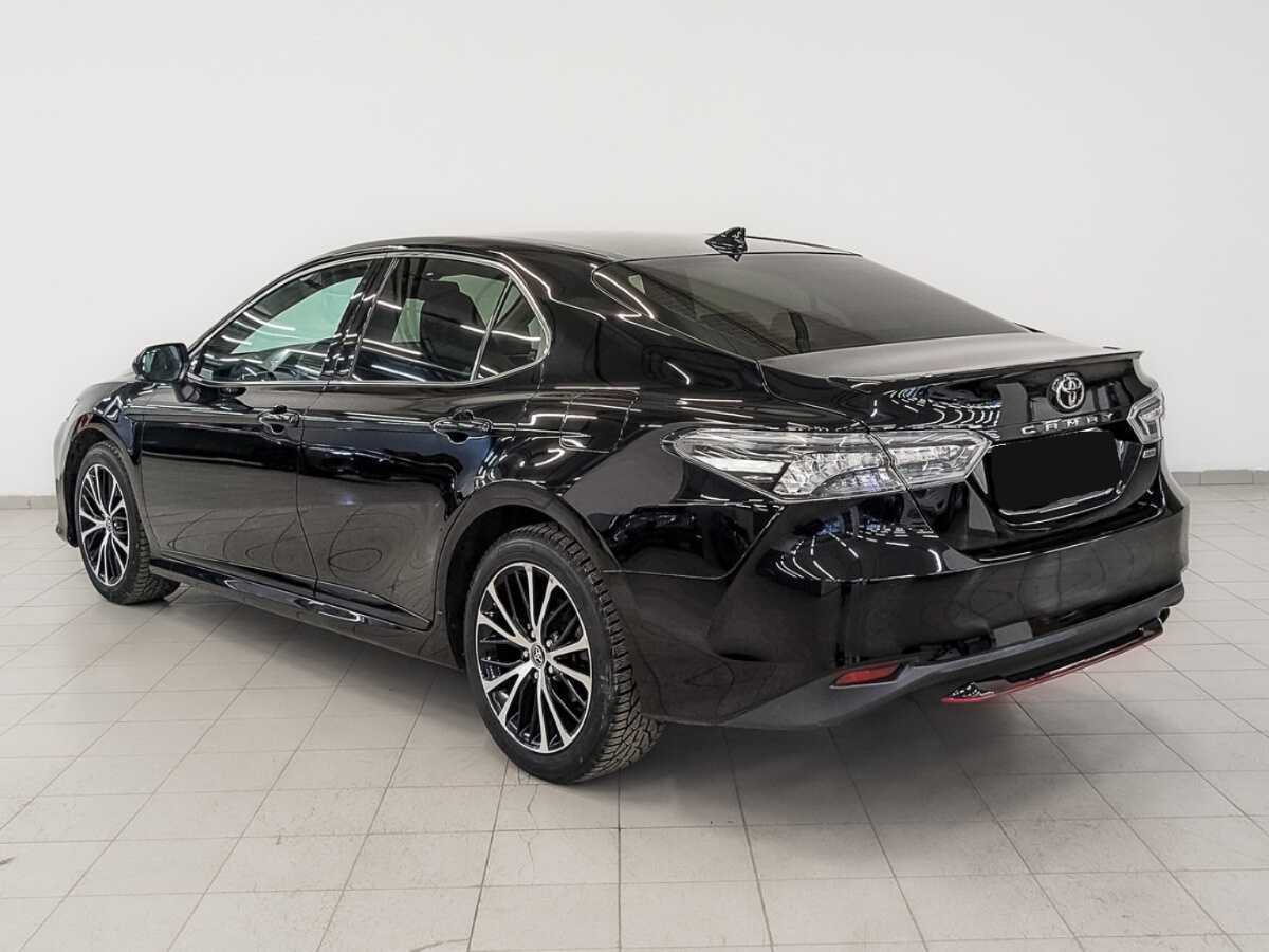 Купить Toyota Camry с пробегом. Фото: #6