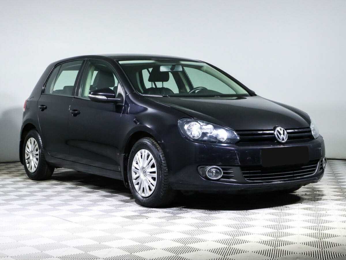 Купить Volkswagen Golf с пробегом. Фото: #2