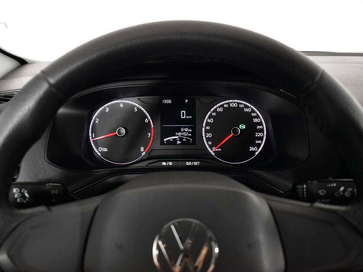 Купить Volkswagen Polo с пробегом. Фото: #10