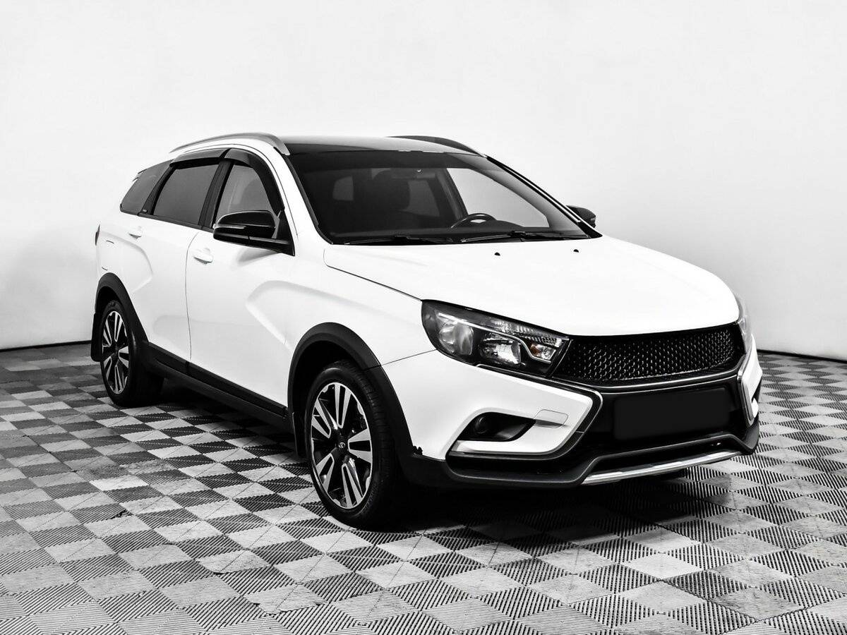 Купить Lada (ВАЗ) Vesta с пробегом. Фото: #2