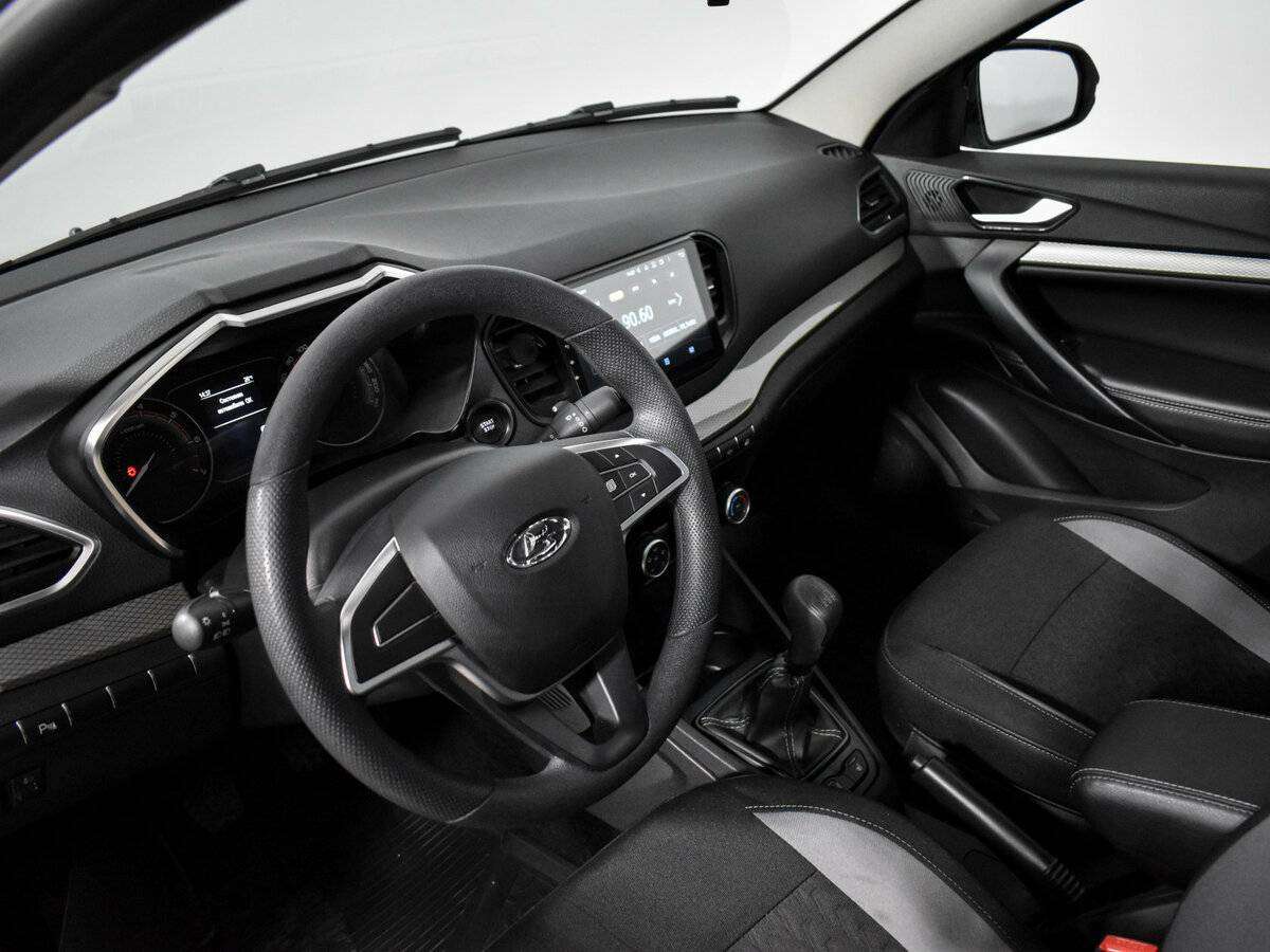 Купить Lada (ВАЗ) Vesta с пробегом. Фото: #7