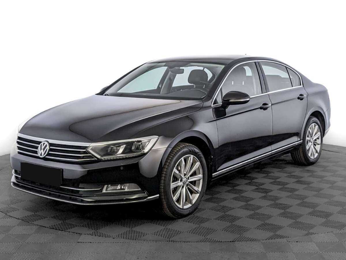 Купить Volkswagen Passat с пробегом. Посмотреть фото
